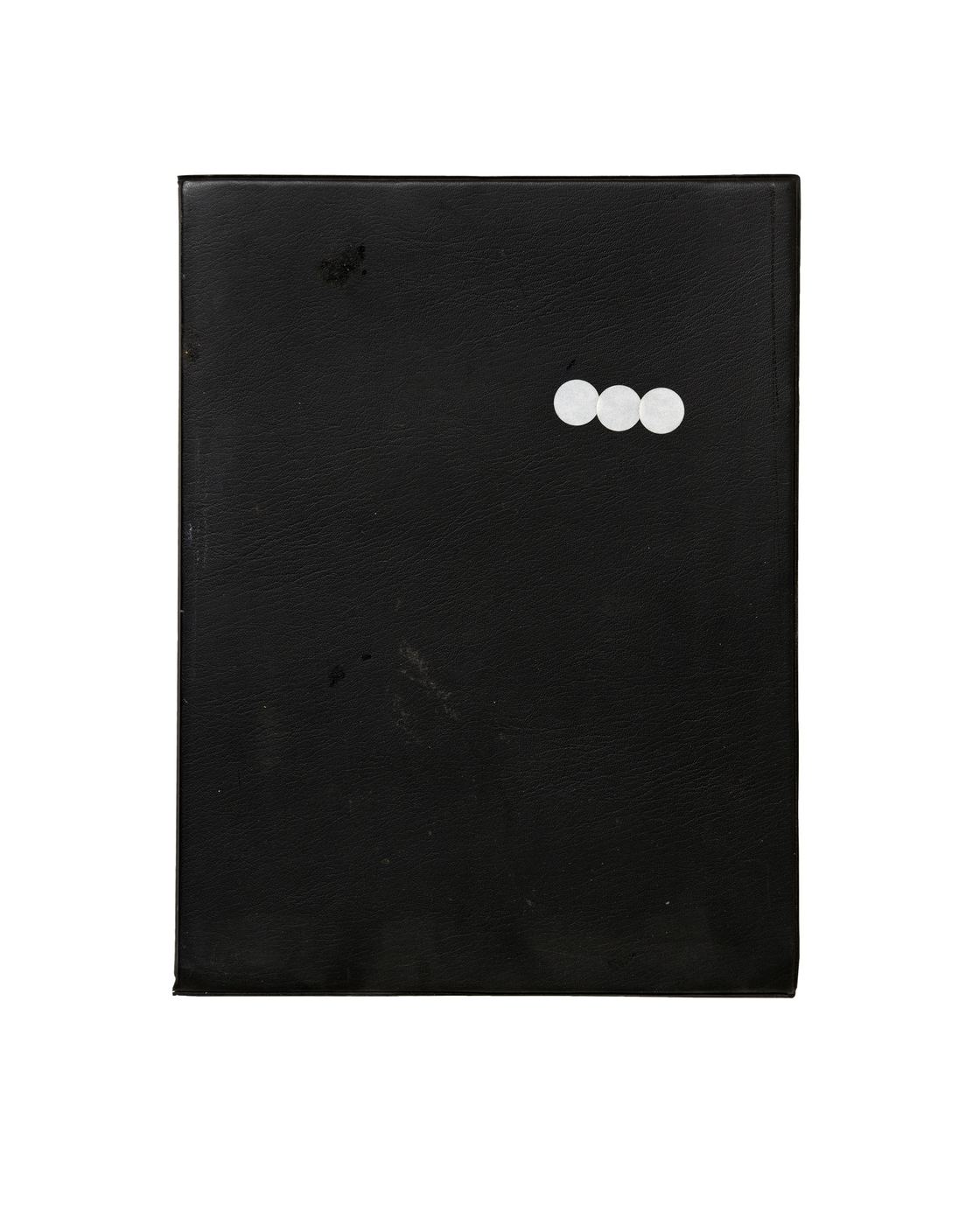 Noir, trois pastilles blanche, 2014
