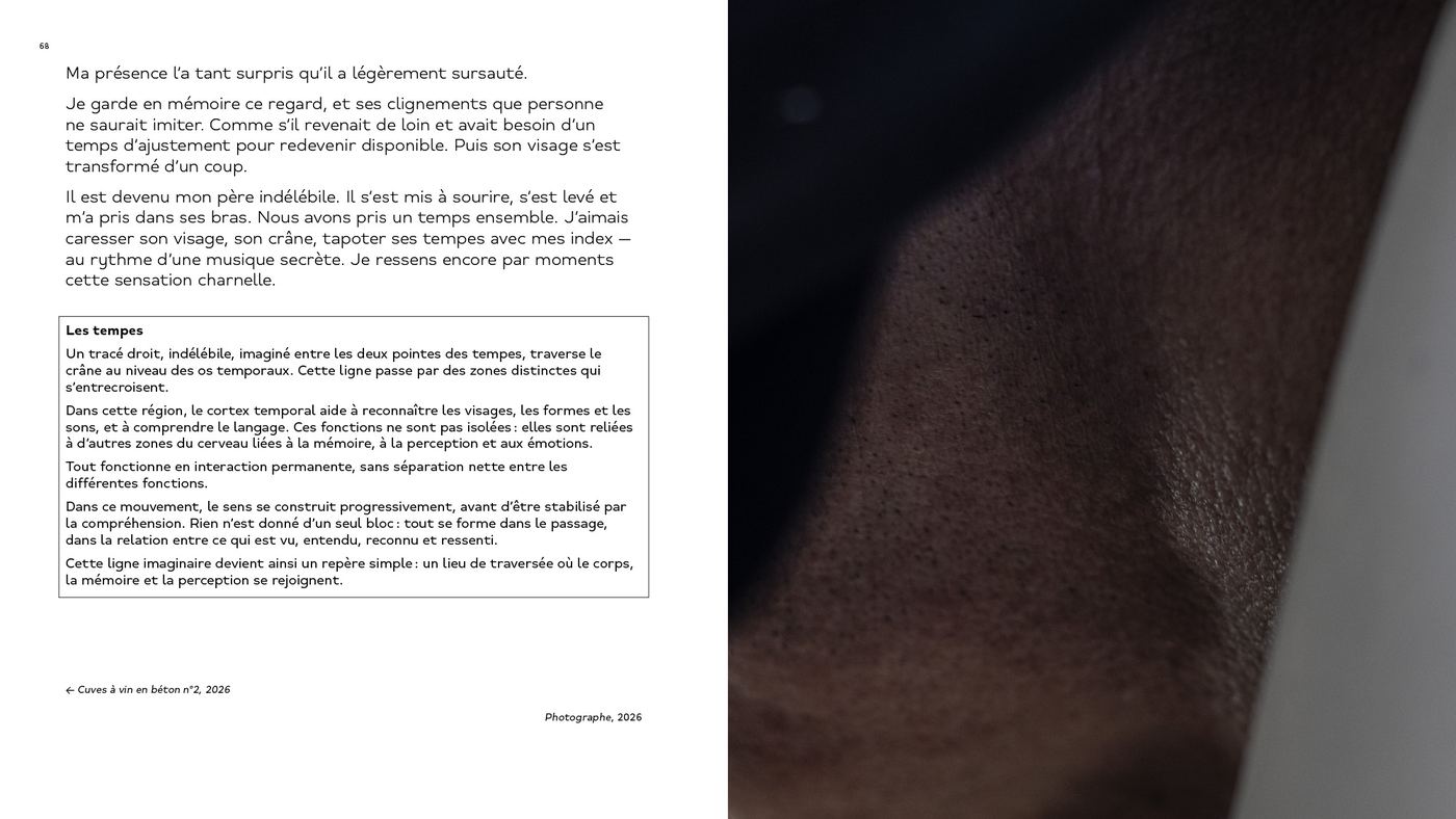 ://: Latentes, double page